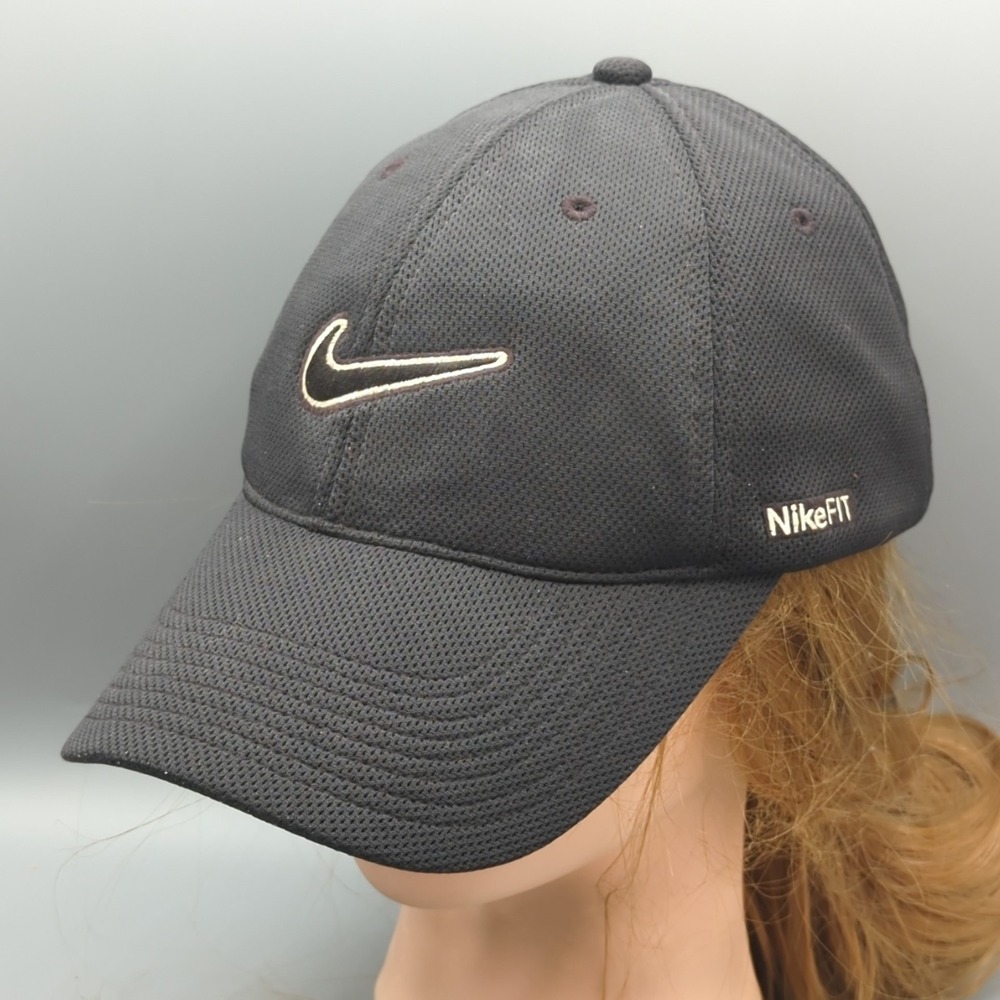 Vintage Nike Fit Hat Cap Strap Back Black Mesh Silver Tag OSFA Running Y2K